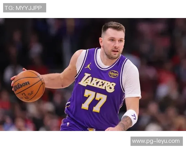 施罗德怒斥东契奇场上失礼行为赛后态度令人失望